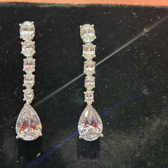 Glamorous Cubic Zirconia Pear Cut Drop Earrings-Boutique - Picture 8 of 11